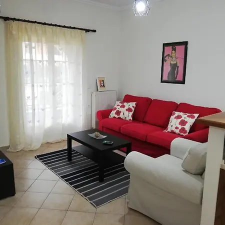 Sunny Furnished In Apartament