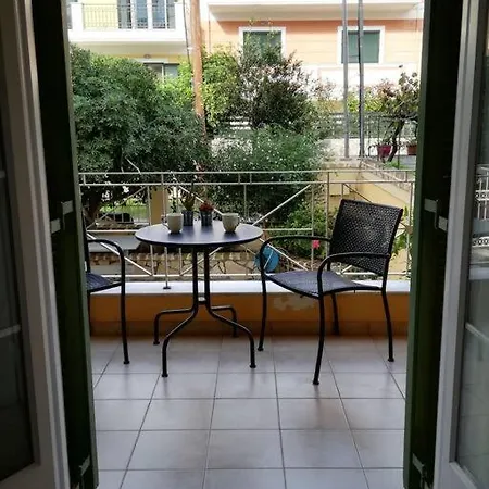 Sunny Furnished In Apartament